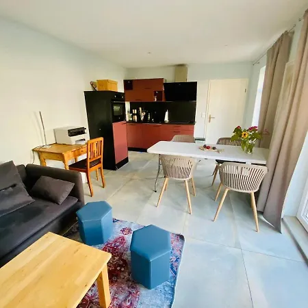 Gelbe Haus Am Hafen Apartment Wolgast