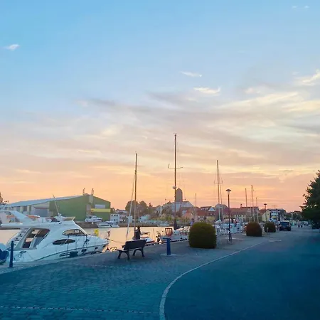 Daire Gelbe Haus Am Hafen Wolgast